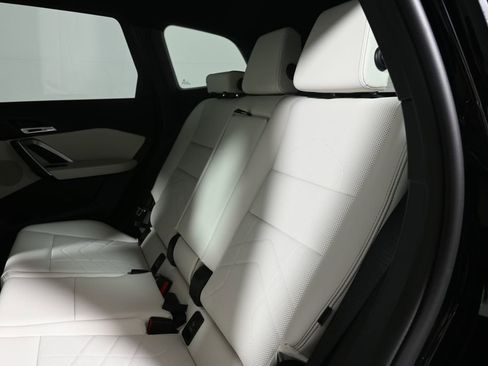 New 2026 BMW X1 xDrive28i w/ Technology Package AWD/4WD image 4