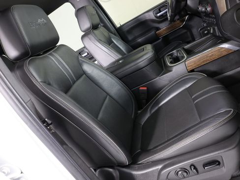 Used 2021 Chevrolet Silverado 2500 High Country w/ Z71 Off-Road Package image 41