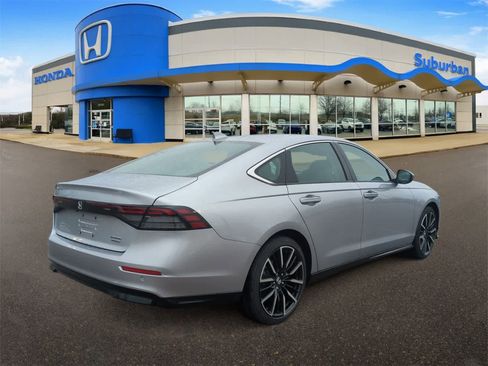 New 2026 Honda Accord Touring image 8