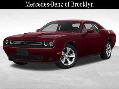 Used 2020 Dodge Challenger SXT w/ Blacktop Package