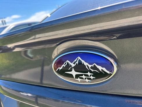 Used 2021 Subaru WRX AWD/4WD image 12