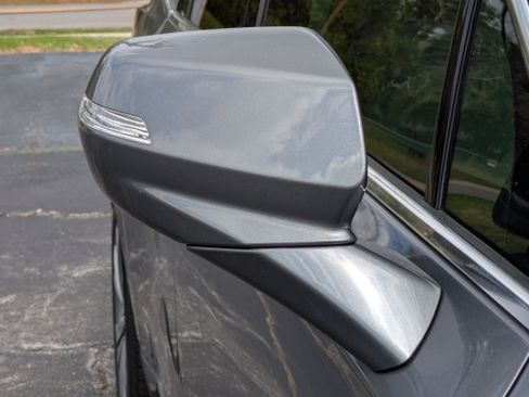 Certified 2020 Cadillac XT6 Premium Luxury image 11