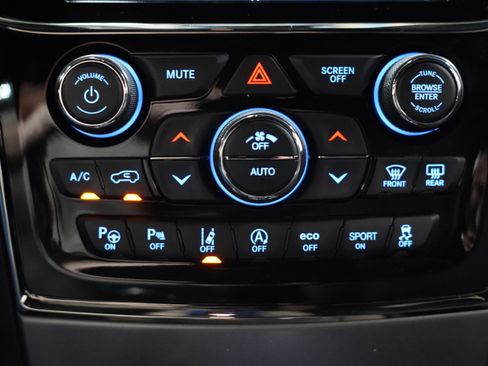 Used 2021 Jeep Grand Cherokee Limited X AWD/4WD image 29