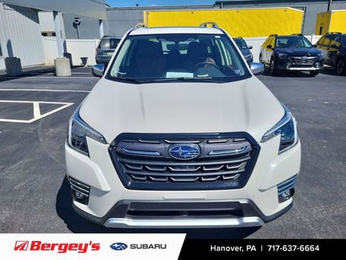 Used 2023 Subaru Forester Touring AWD/4WD image 7