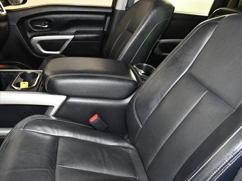 Used 2017 Nissan Titan SL AWD/4WD image 44