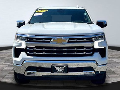 Used 2023 Chevrolet Silverado 1500 LTZ w/ LTZ Convenience Package II AWD/4WD image 3
