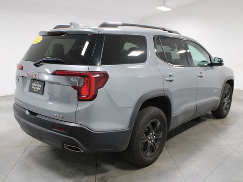Used 2023 GMC Acadia AT4 w/ Preferred Package image 9