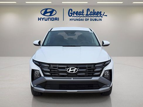 New 2026 Hyundai Tucson SE image 8