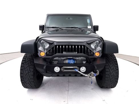 Used 2018 Jeep Wrangler Unlimited Sport S AWD/4WD image 10
