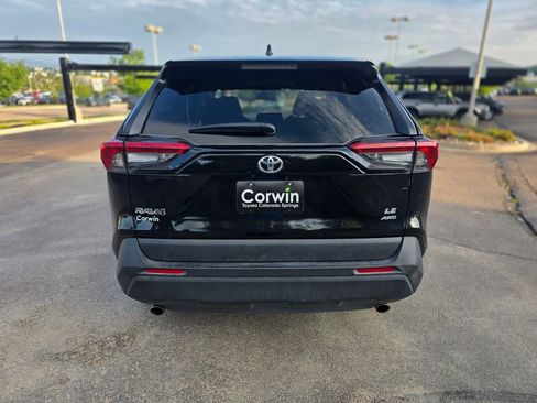 Used 2024 Toyota RAV4 LE image 10