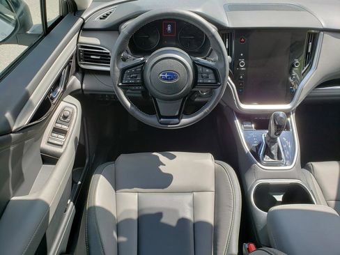 Used 2025 Subaru Outback Onyx Edition AWD/4WD image 14