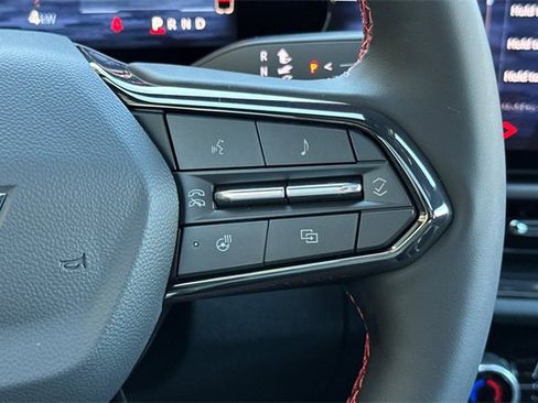 New 2026 Chevrolet Equinox EV RS image 31