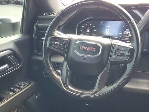 Used 2024 GMC Sierra 2500 AT4 AWD/4WD image 32
