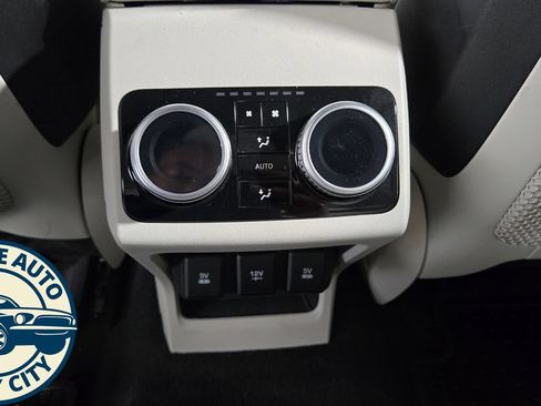 Used 2020 Jaguar I-PACE SE AWD/4WD image 27