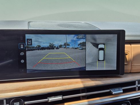 Certified 2025 Hyundai Santa Fe Limited FWD image 27