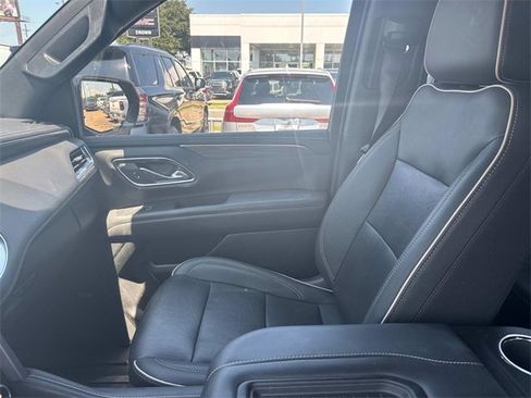 Used 2023 GMC Yukon SLT image 21