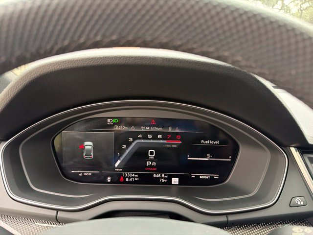 Used 2025 Audi SQ5 Premium Plus AWD/4WD image 9