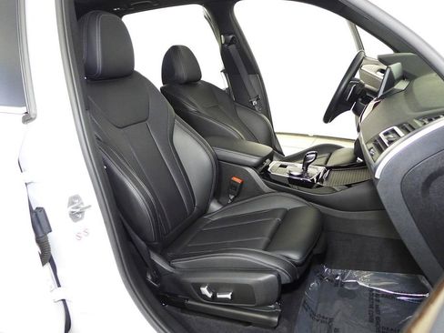 Used 2022 BMW X3 sDrive30i w/ Convenience Package w/ZPA image 19