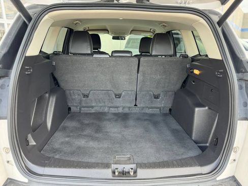 Used 2019 Ford Escape SEL AWD/4WD image 30