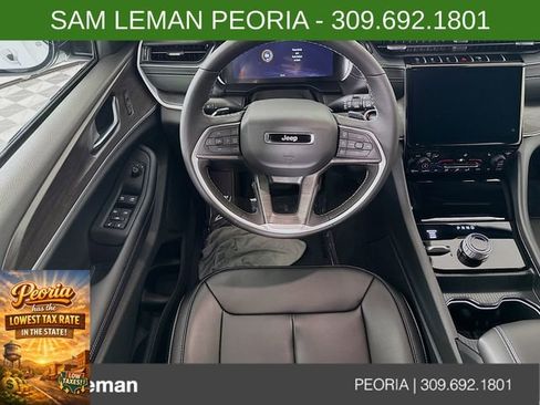 New 2025 Jeep Grand Cherokee Limited image 22