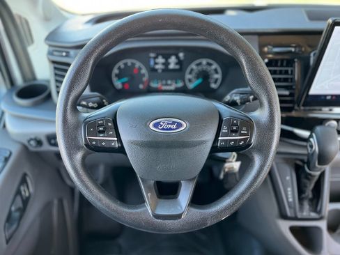 Used 2024 Ford Transit 350 XLT RWD image 13