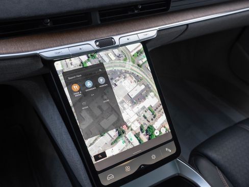 Used 2022 Lucid Air Grand Touring image 25