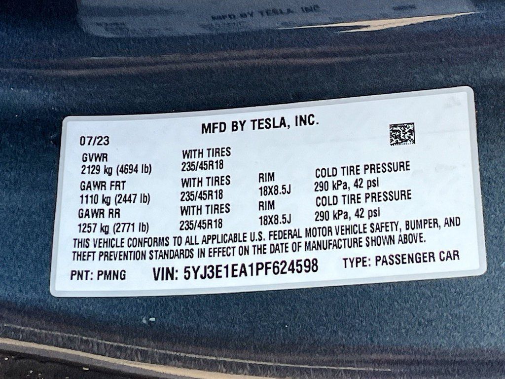 Used 2023 Tesla Model 3 Standard Range RWD image 31