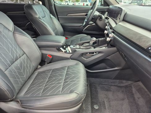 Used 2024 Kia Telluride SX Prestige X-Pro AWD/4WD image 24