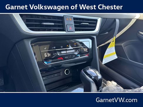 New 2026 Volkswagen Taos SE AWD/4WD image 16