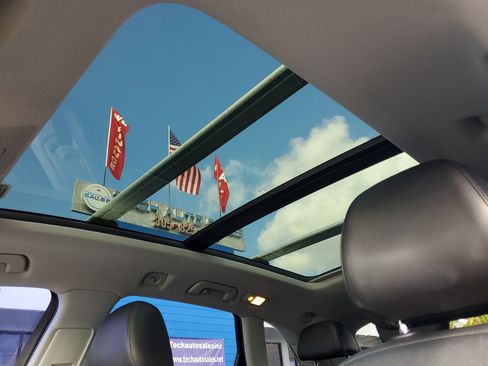 Used 2016 Audi Q5 2.0T Premium Plus w/ Technology Package image 16