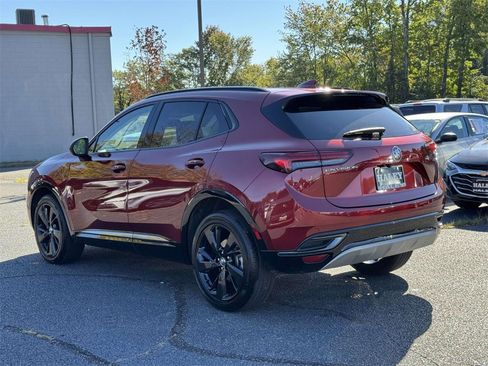 Used 2023 Buick Envision Preferred image 22