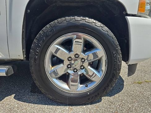 Used 2009 Chevrolet Silverado 1500 LT w/ Power Pack Plus RWD image 27