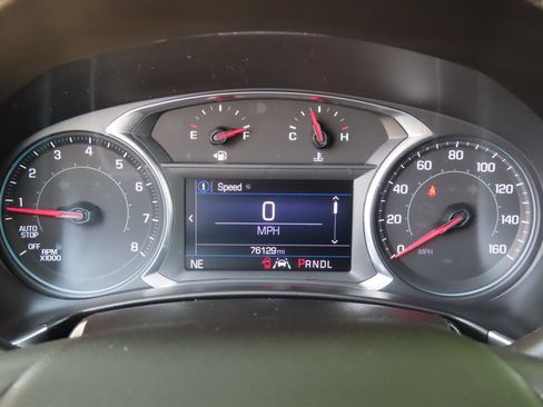 Certified 2020 Chevrolet Equinox LT w/ Driver Convenience Package FWD image 18