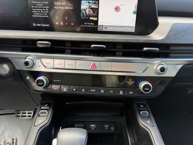 Certified 2024 Kia Telluride SX Prestige X-Pro AWD/4WD image 17