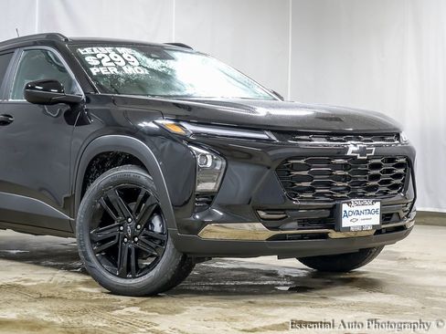 New 2026 Chevrolet Trax ACTIV w/ Sunroof Package image 3