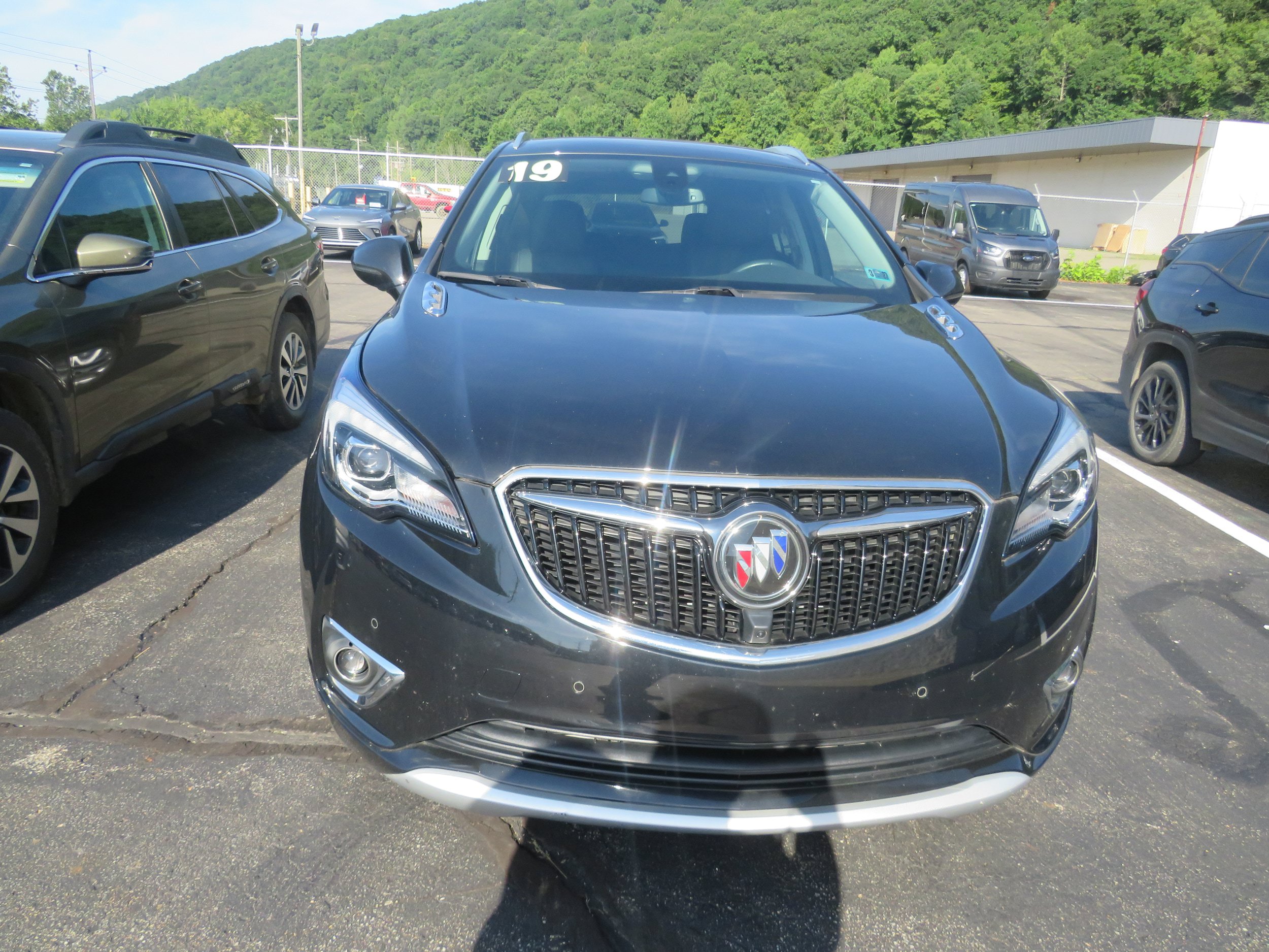 Used 2019 Buick Envision Premium w/ Driver Confidence Package AWD/4WD image 2