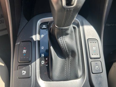 Used 2017 Hyundai Santa Fe Limited FWD image 24