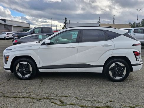 Used 2024 Hyundai Kona SEL image 4