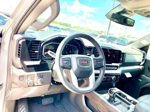 Used 2026 GMC Sierra 1500 SLT w/ SLT Premium Plus Package AWD/4WD image 15