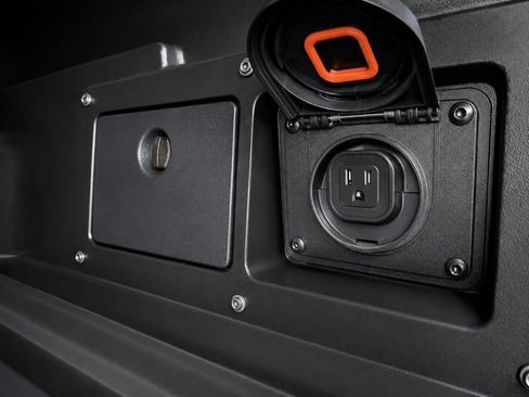 Used 2018 Toyota Tacoma TRD Pro AWD/4WD image 17