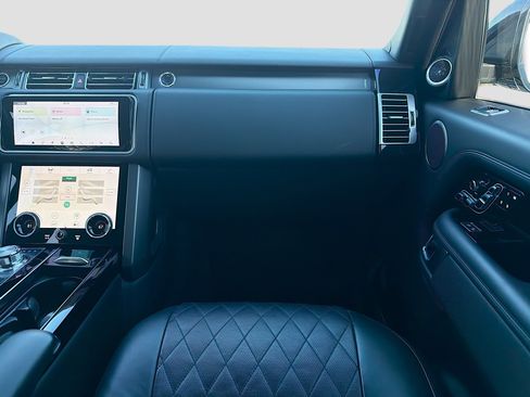 Used 2021 Land Rover Range Rover SV Autobiography Dynamic image 19