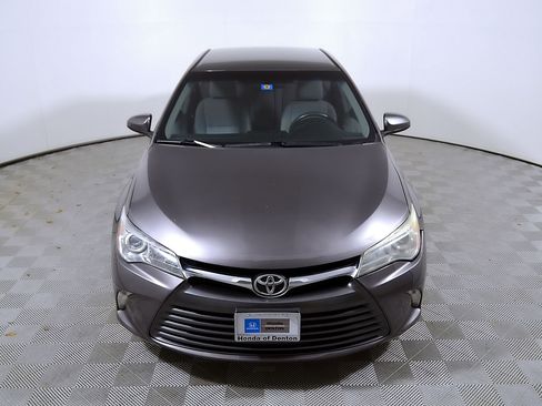 Used 2016 Toyota Camry LE FWD image 4