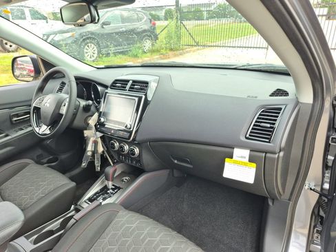 New 2026 Mitsubishi Outlander Sport LE AWD/4WD image 22