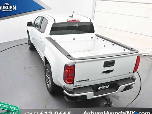 Used 2020 Chevrolet Colorado W/T w/ Custom Special Edition AWD/4WD image 28