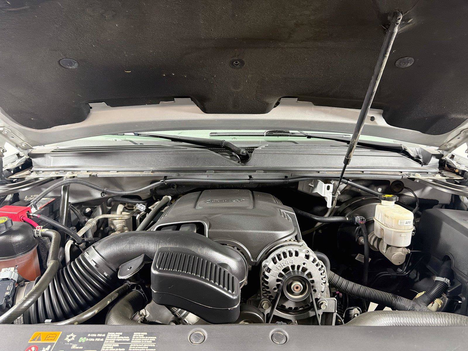 Used 2013 Chevrolet Tahoe LT w/ Texas Edition RWD image 30