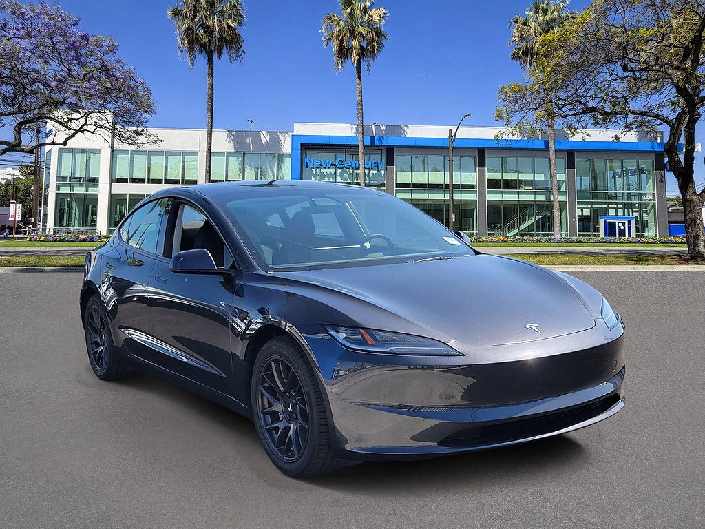 Used 2024 Tesla Model 3 RWD image 2