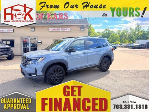 Used 2023 Honda Passport TrailSport image 1