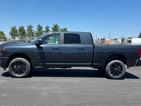 New 2026 RAM 2500 Laramie AWD/4WD image 6