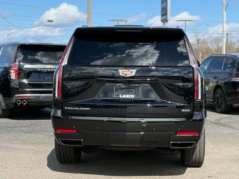 Used 2026 Cadillac Escalade Platinum Sport w/ LPO, Floor Liner Package image 50