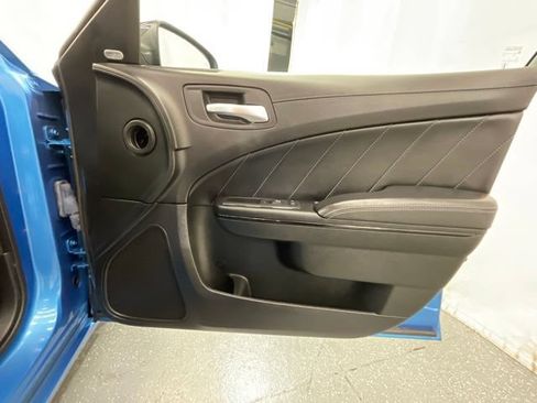 Used 2023 Dodge Charger SXT w/ Plus Group RWD image 22